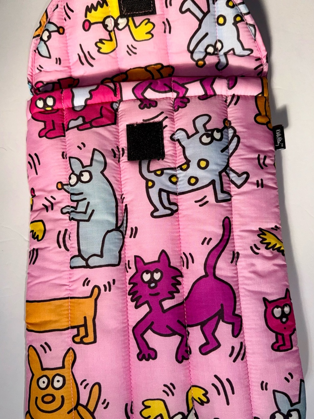 ✨ RARE & SOLD OUT! BAGGU x Keith Haring Puffy Laptop Sleeve in "Pets" ✨ - Picture 8 of 8
